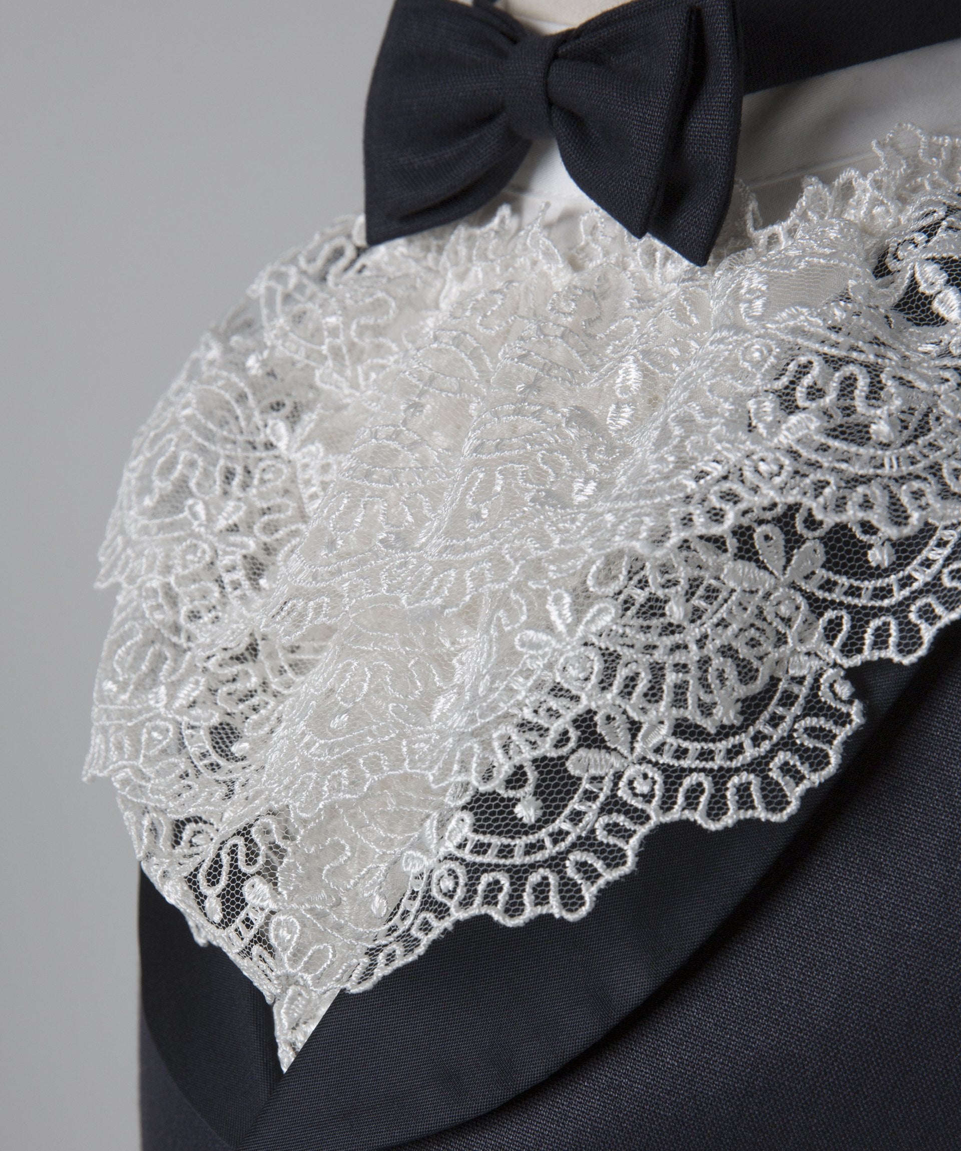 05004 HANDMADE BOYS TUXEDO 5PCS SET WITH SPECIAL LACE SHIRT