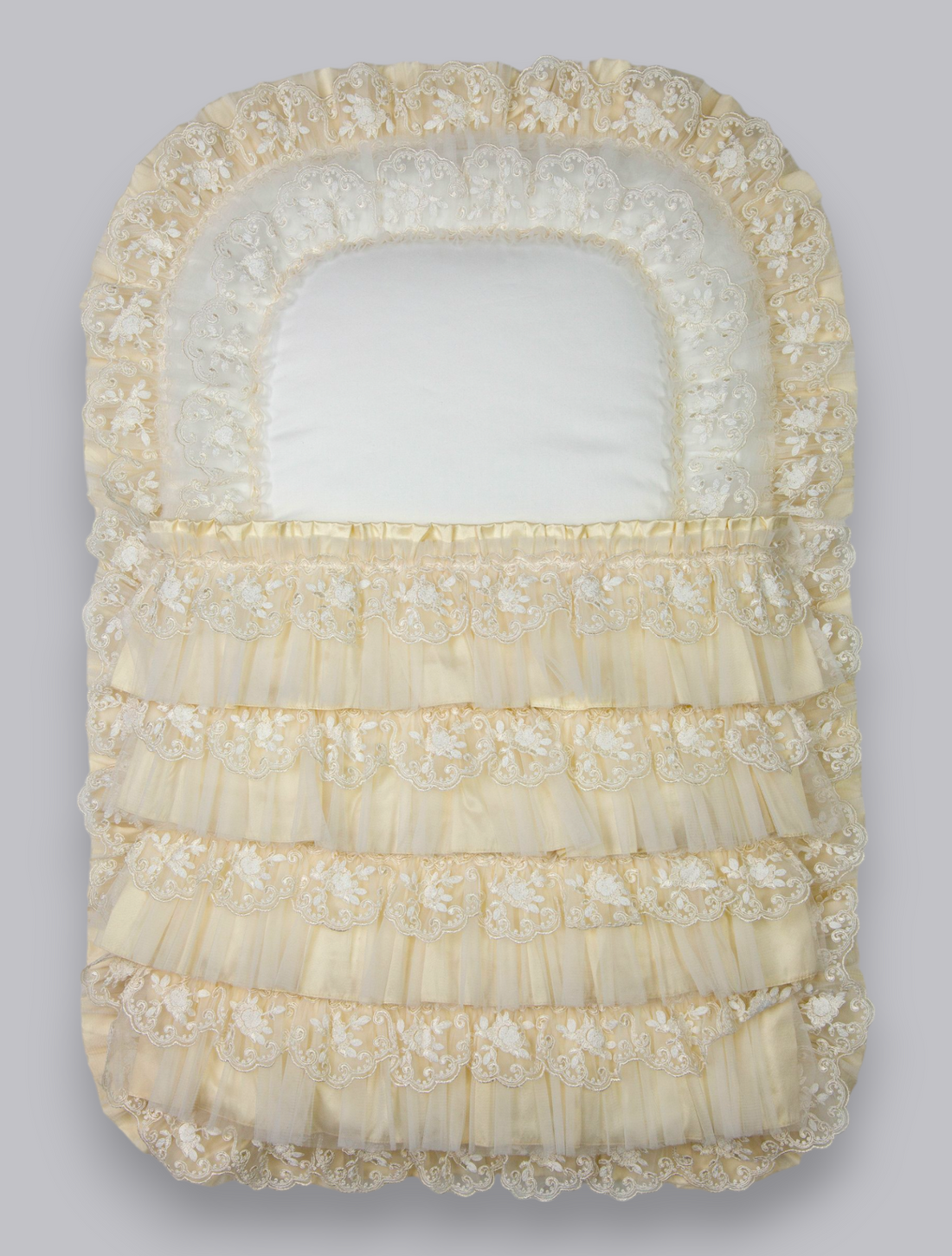 08026 HANDMADE EMBROIDEREY SILK COSYTOES BEIGE