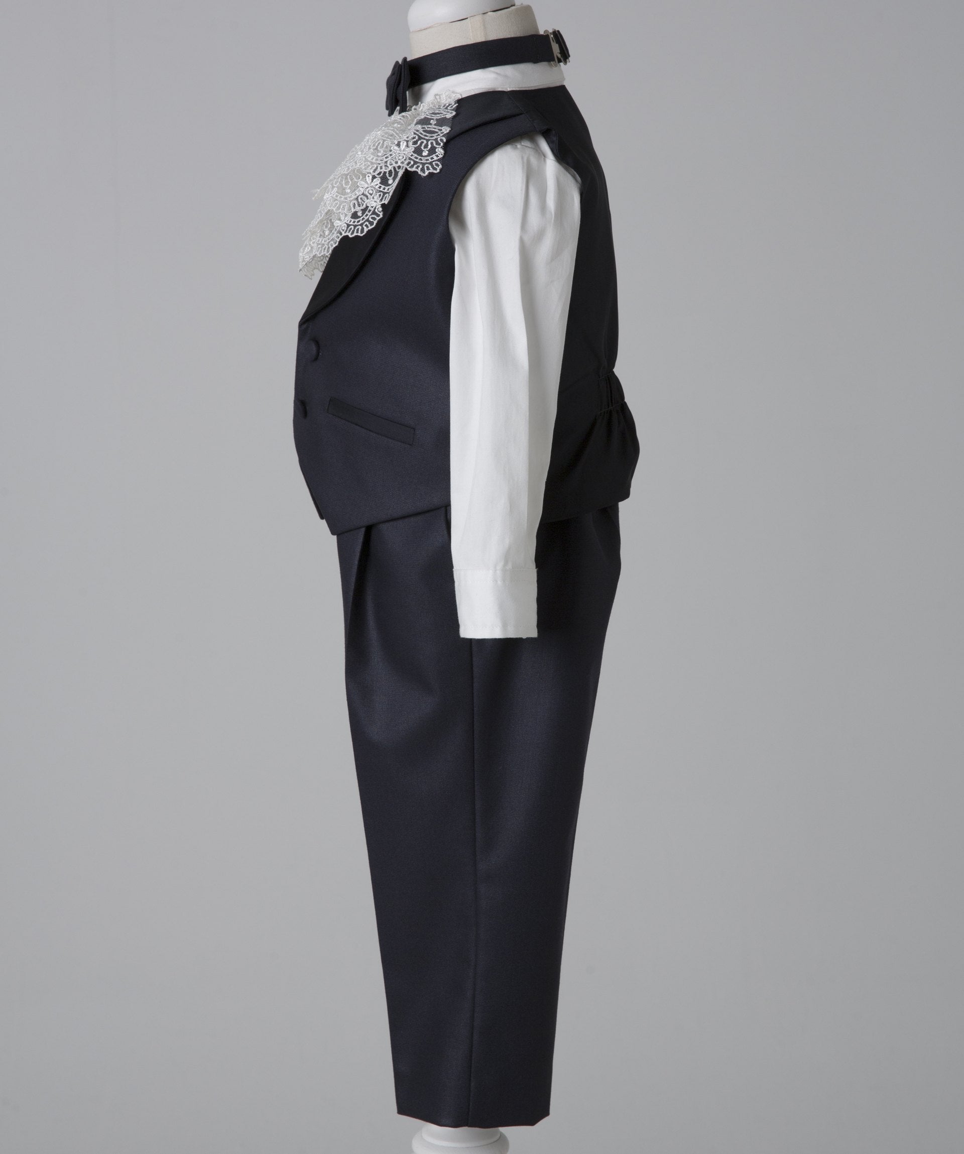 05004 HANDMADE BOYS TUXEDO 5PCS SET WITH SPECIAL LACE SHIRT