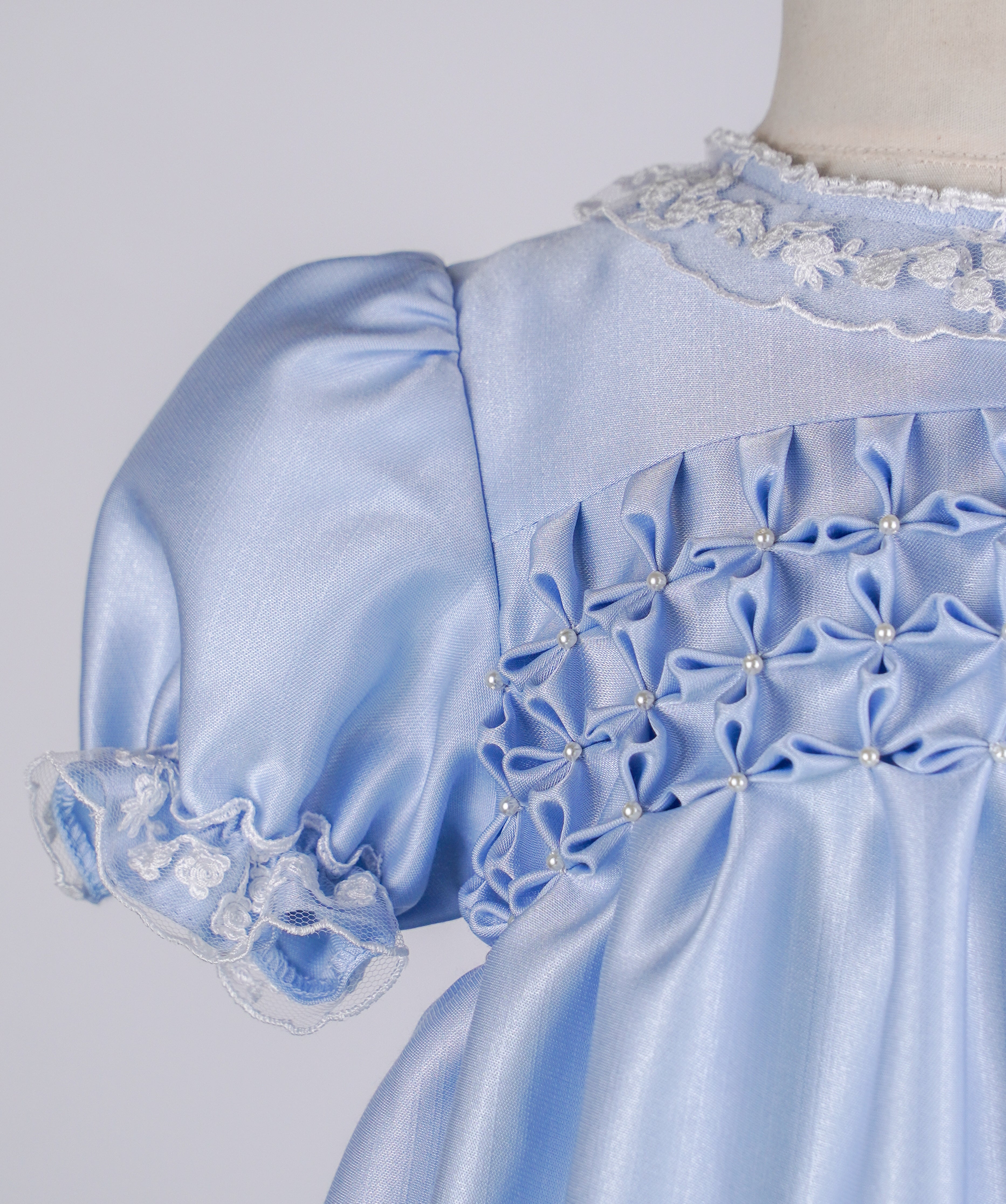 04031 HANDMADE FLOWER BABY GIRL DRESS WITH PEARLS-BLUE