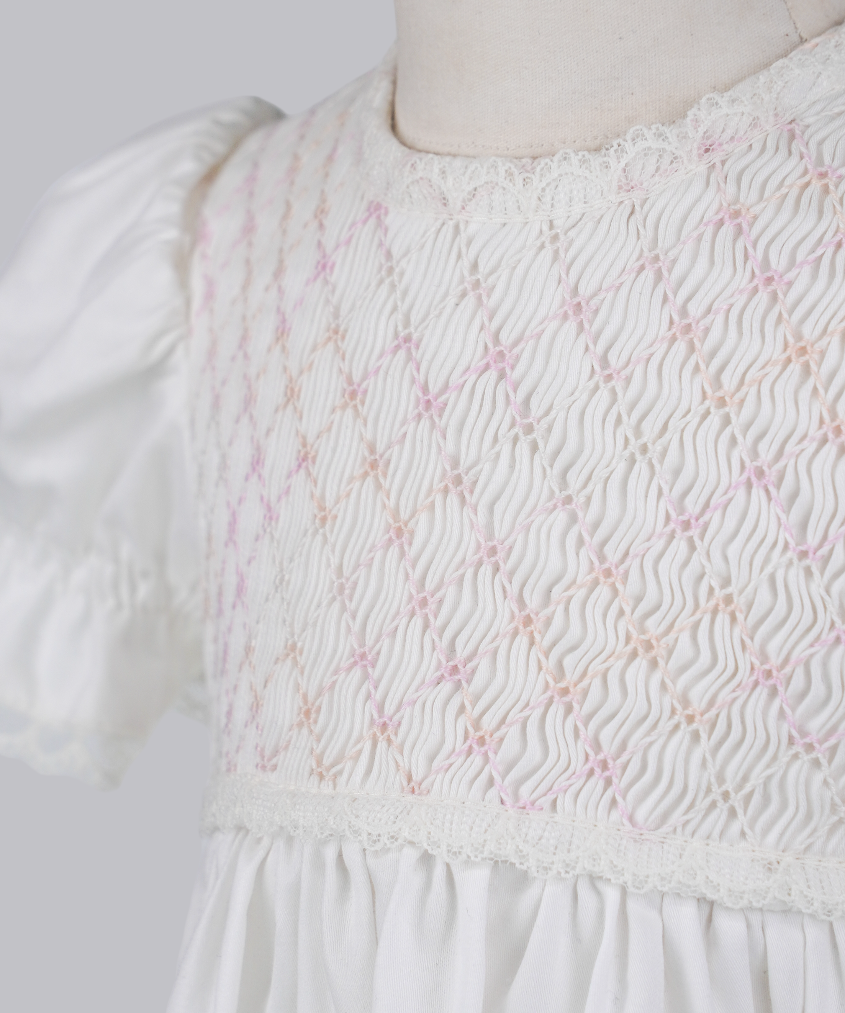 04105 FULL PLITTING HANDMADE BABY GIRL DRESS