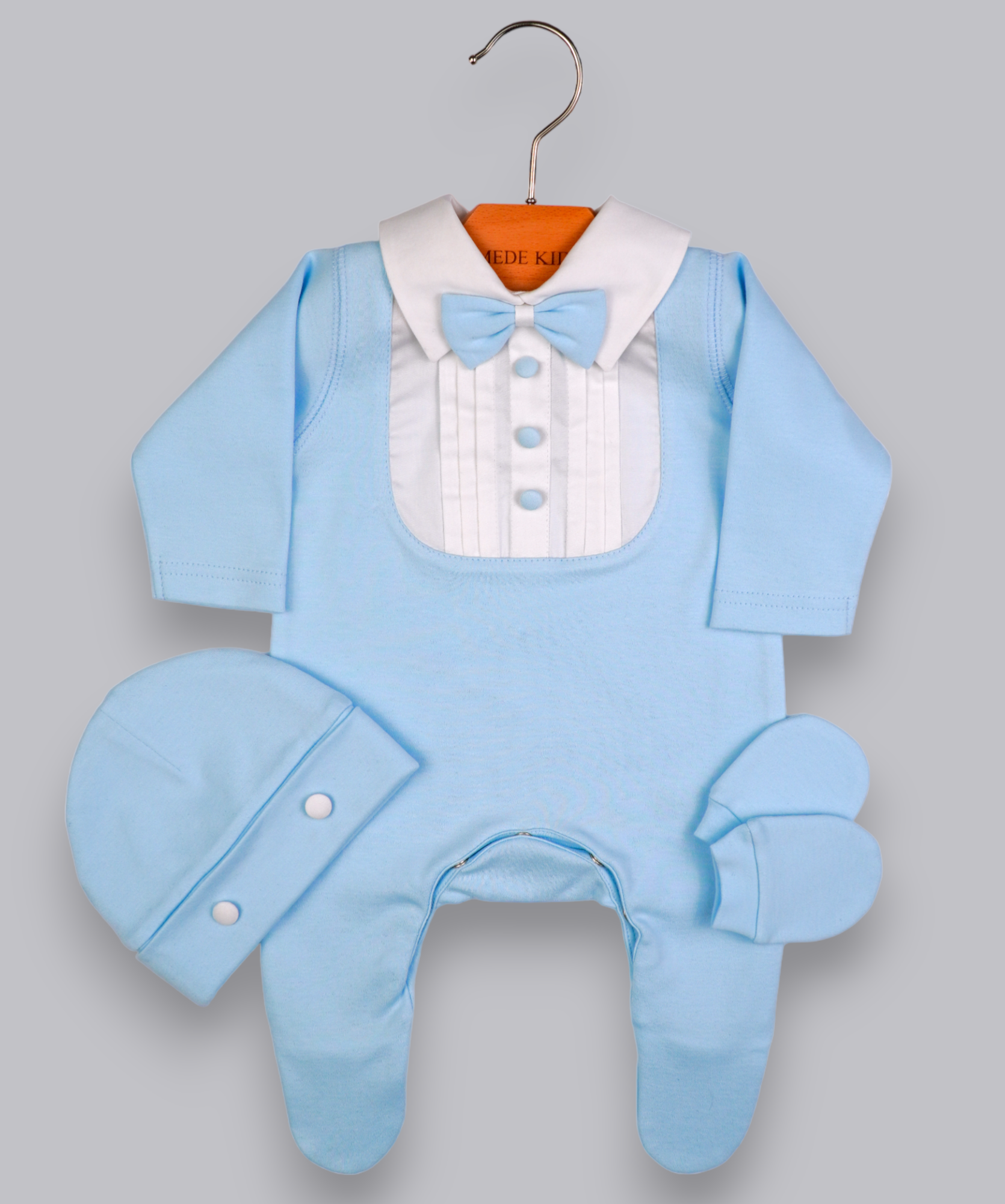 41019 BOW TIE HANDMADE EMBROIDERY NEWBORN OUTFIT 5-PCS SET LIGHT BLUE
