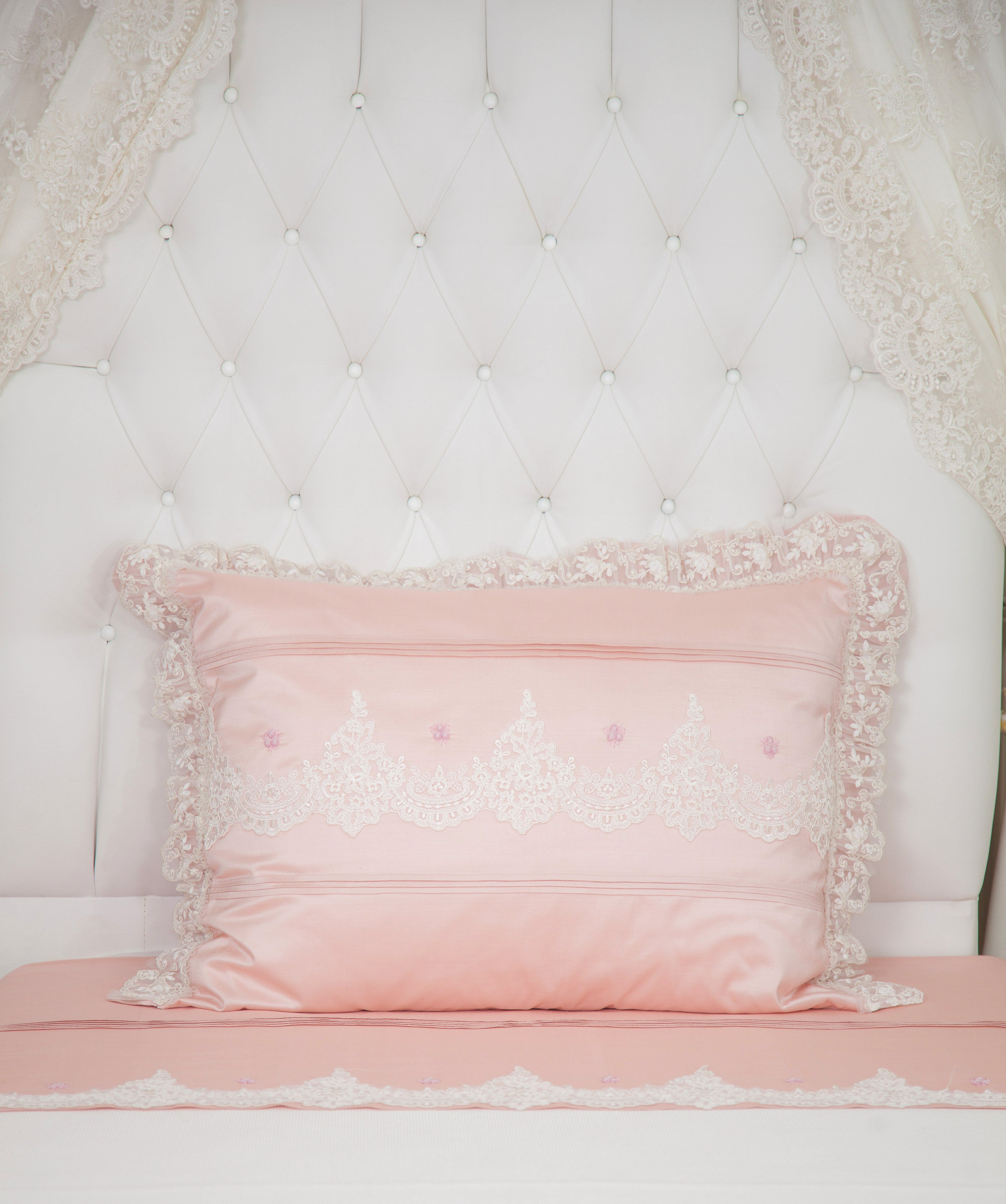 007 LUXURY HANDMADE EMBROIDERY NATURAL SILK MOTHER BEDDING SET PINK