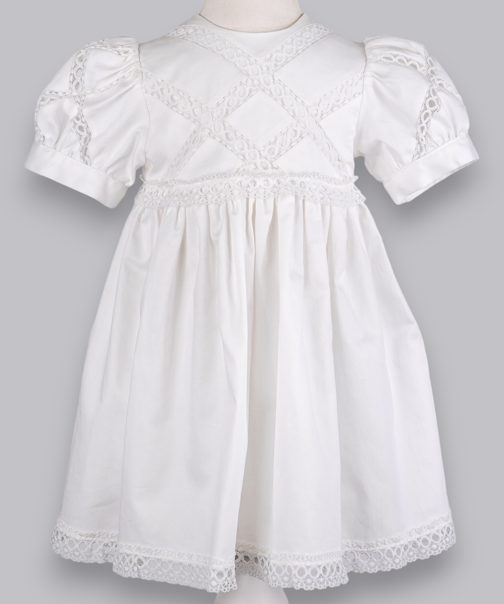 04132 CLASSIC LACE HANDMADE BABY GIRL DRESS